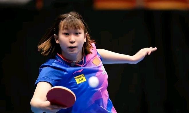 他展现了出 他展现了出