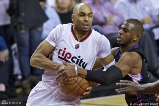 力于报道中 力于报道中