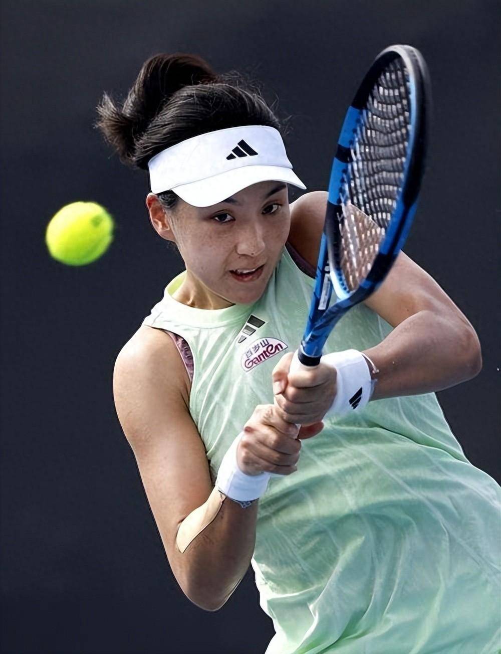 在某赛季成 在某赛季成